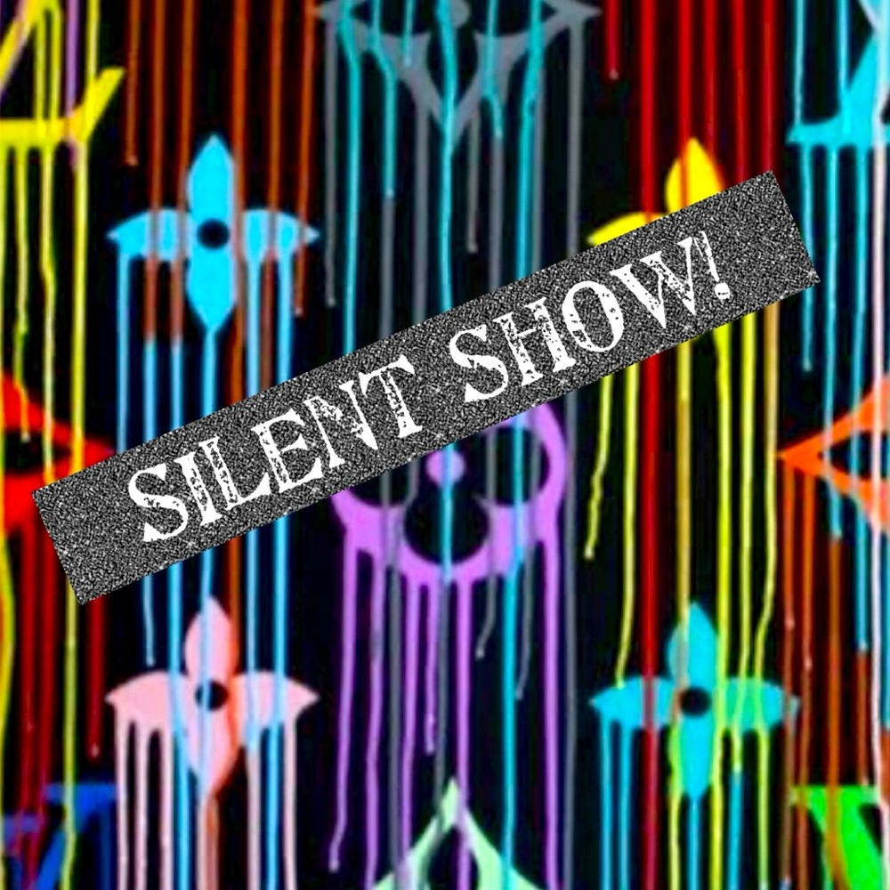 IM LIVE! Silent Posh Show